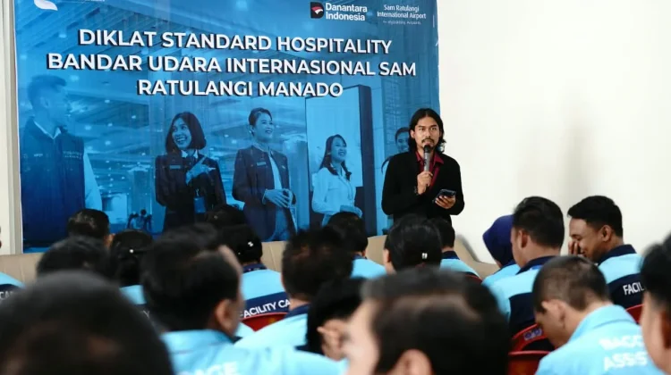 Bandara Sam Ratulangi Perkuat Kompetensi Personil Landside dan Terminal Service