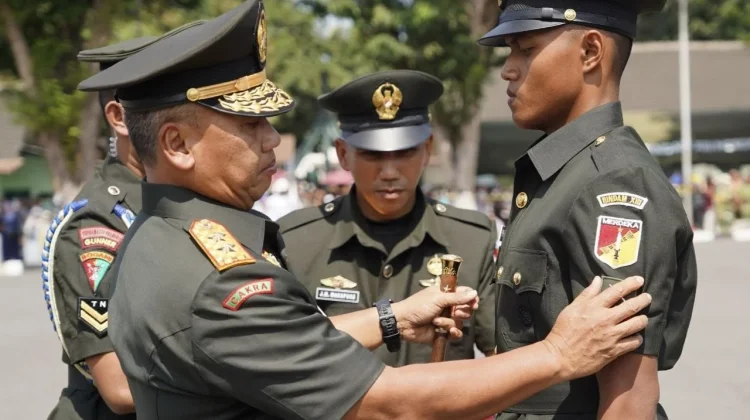 Lantik Prajurit Tamtama, Pangdam Merdeka: Siap Mengabdi untuk Bangsa dan Negara
