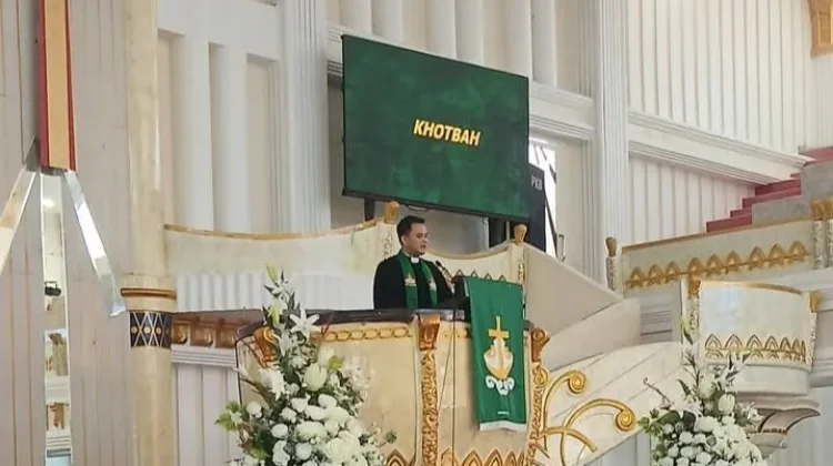 Jemaat diajak sehati sepikir dan rendah hati dalam melayani