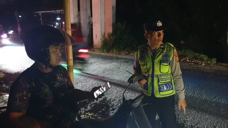 Cegah Gangguan Kamtibmas Malam Hari, KRYD Polsek Pineleng Sasar Sejumlah Titik
