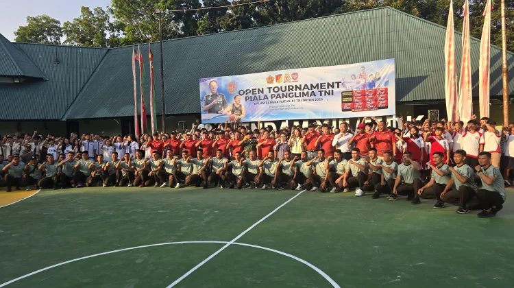 Pangdam XIII/Merdeka Buka Open Tournament Bola Basket Piala Panglima TNI