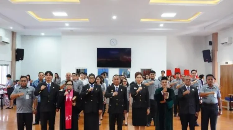 Dua Pejabat Fungsional Kemenkum Sulut Naik Jenjang, Integritas Jadi Penekanan