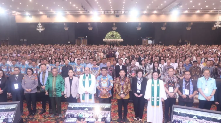 Senduk Hadiri Ibadah Pembukaan SMSI ke-82 GMIM 2026