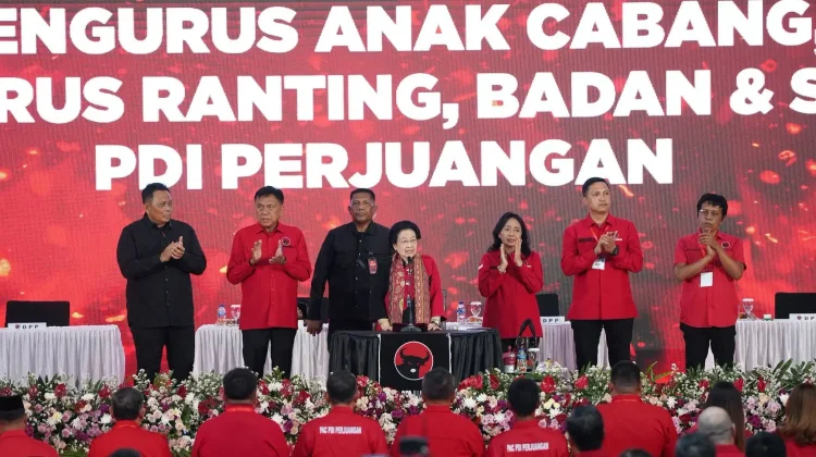 Megawati Hadiri Pelantikan Struktur PDIP se-Sulut