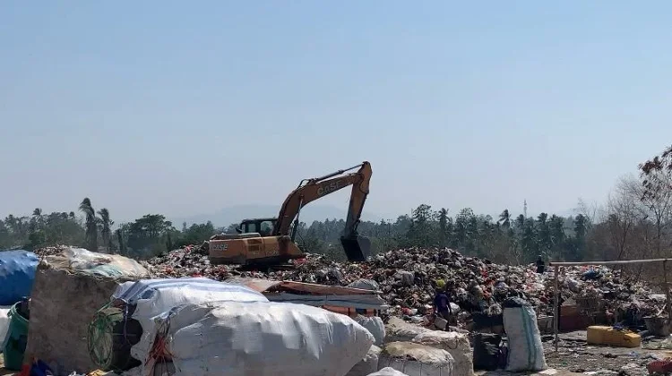 Pascakebakaran, DLH Manado Pastikan Aktivitas TPA Sumompo Tetap Berjalan