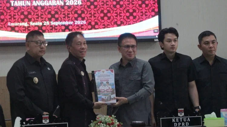 Rapat Paripurna DPRD Terkait Perubahan APBD Minsel 2026