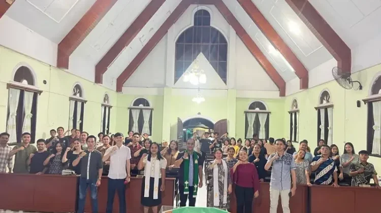 Pemuda Mandolang Satu dan Dua Gelar Ibadah Bersama