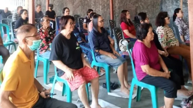 Unsrat Edukasi Senam Kaki bagi Pasien Diabetes