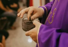 Masa Prapaskah Dimulai, Umat Katolik Didorong Bertobat dan Perkuat Solidaritas