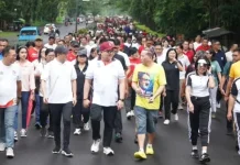 Jalan Sehat Warnai Syukur 1 Tahun Kepemimpinan JGKWL di Bumi Tonsea