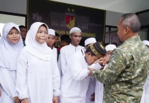 Pangdam Merdeka Buka Puasa Bersama Anak Yatim di Tateli