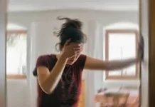 Kenali Perbedaan Pusing Biasa dan Vertigo