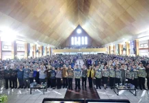 Gubernur YSK Dorong Mahasiswa Unklab Aktif dan Siap Bersaing di Tingkat Global