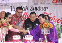Ibdah Syukuri HUT ke-50 Desa Powalutan