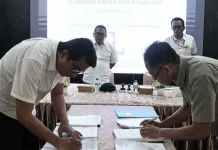 Penandatanganan Kontrak Pembangunan Pengaman Pantai Tumpaan Kakas Minahasa