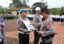 Tegas Tanpa Kompromi, Kapolres Tomohon Tindak Anggota Pelanggar Kode Etik Polri
