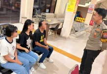 Personel Polresta Manado Mediasi Perselisihan Tiga Penyandang Tunawicara