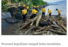 Personel Polri Turut serta dalam Kerja Bakti Massal