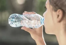 Bahaya Mengisi Ulang Botol Air Minum Kemasan Plastik