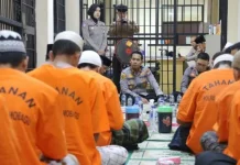 Kapolres Kotamobagu Buka Puasa Bersama Tahanan di Rutan