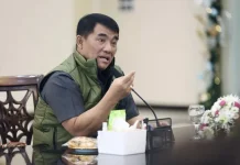 Gubernur Yulius Terbitkan Instruksi Pembatasan Penggunaan HP bagi Anak