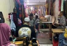 Jasa Jahit di Pasar 45 Manado Ramai jelang Idul Fitri