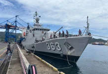 KRI Nala - 363 Sandar di Pelabuhan Bitung