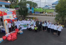 Ramadan Penuh Berkah, ASDP Bitung Bagikan 180 Paket Takjil untuk Penumpang