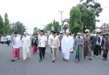 Kapolres Kotamobagu Bersama Forkopimda Laksanakan Salat Idulfitri 1447 H