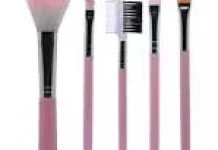Beda Kuas, Beda Fungsi: Kenali Kuas Make Up