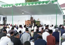 Wabup Minahasa Ajak Perkuat Toleransi saat Salat Idul Fitri di Tondano