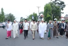 Kapolres Kotamobagu Bersama Forkopimda Laksanakan Salat Idulfitri 1447 H