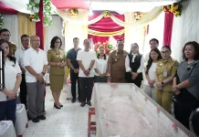 Bupati Minahasa Hadiri Ibadah Penghiburan Almarhumah Lenny Runtu di Tomohon