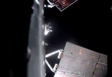 Artemis II Cetak Rekor Jarak Terjauh saat Lintasi Bulan