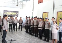 Kunjungi Polsek Wenang, Kapolresta Manado Tekankan Disiplin dan Pelayanan Prima