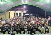 Kakorbinmas Baharkam Polri Gelar Ngopi Kamtibmas Bersama Warga