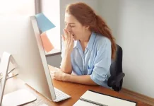 Tujuh Cara Efektif Mengatasi Kantuk saat Bekerja