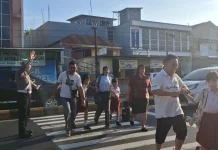 Polsek Malalayang Jaga Kelancaran Lalu Lintas di Kawasan Padat Aktivitas