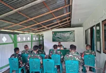 Kasdim 1302/Minahasa Kunjungi Koramil Eris, Tekankan Disiplin Prajurit