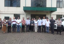 Senduk Sambut Kunjungan Dubes India di Pabrik Gula Aren Masarang