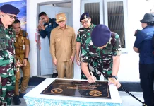 Perkuat Kesejahteraan Pesisir, Dankodaeral VIII Resmikan Bedah Rumah Nelayan