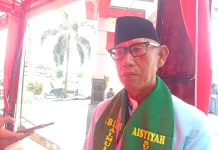 Dari Parkiran Pasar Bersehati Manado ke Tanah Suci, Perjuangan Ismail Menuju Haji