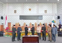 Rapat Paripurna Penyampaian Rekomendasi DPRD Terhadap LKPJ Bupati Boltara 2025