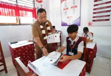 Bupati Minahasa Buka USAJ di SMPN 4 Tondano, 169 Siswa Ikut Ujian