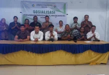 Unit Tipidkor Satreskrim Polres Kotamobagu Edukasi Pengawasan Dandes di Desa Sia