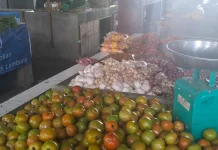 Dinas Perdagangan Minut Monitoring Harga Bapok di Pasar Kauditan