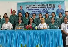 TP PKK dan DLH Bitung Edukasi Warga Madidir Kelola Sampah