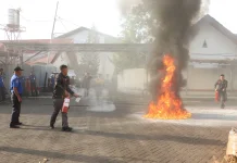PLN UID Suluttenggo Gelar Sosialisasi dan Simualsi Tanggap Darurat