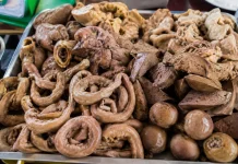 Hobi Makan Jeroan? Waspada Hipertensi Mengintai