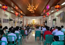 Umat Buddha Manado Khusyuk Rayakan Waisak 2570 BE, Membawa Pesan Perdamaian